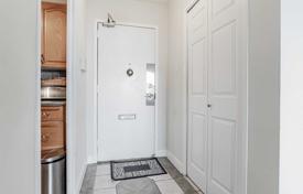 2 dormitorio piso en Etobicoke, Canadá. C$706 000