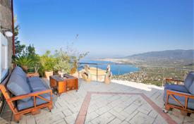 Chalet – Kalamata, Administration of the Peloponnese, Western Greece and the Ionian Islands, Grecia. 260 000 €