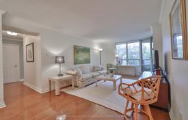 2 dormitorio piso en North York, Canadá. C$955 000