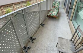 5 dormitorio piso en Old Toronto, Canadá. C$941 000