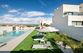 2 dormitorio adosado 142 m² en Cox, España. 233 000 €
