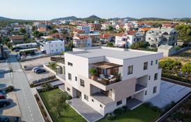 3 dormitorio piso 87 m² en Vodice, Croacia. 280 000 €