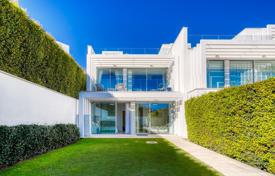 6 dormitorio adosado 130 m² en Sotogrande, España. 750 000 €