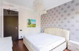 4 dormitorio piso 110 m² en Presnensky district, Rusia. 80 000 ₽  por semana