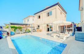 3 dormitorio villa 121 m² en Frenaros, Chipre. 240 000 €