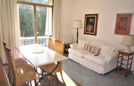 6 dormitorio piso en Pietrasanta, Italia. 780 000 €