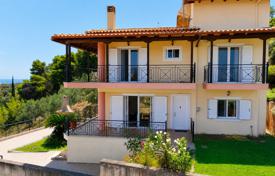 3 dormitorio casa de pueblo 150 m² en Peloponeso, Grecia. 295 000 €