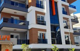 4 dormitorio piso 150 m² en Antalya (city), Turquía. $228 000