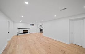 4 dormitorio casa de pueblo en Etobicoke, Canadá. C$2 401 000