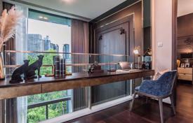 2 dormitorio piso en Watthana, Tailandia. $903 000