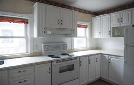 8 dormitorio casa de pueblo en Etobicoke, Canadá. C$1 405 000