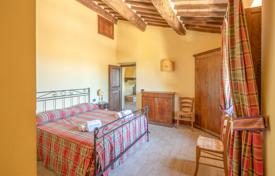 28 dormitorio finca rústica 1168 m² en Chiusdino, Italia. 2 350 000 €