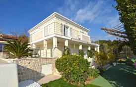 Villa – Antibes, Costa Azul, Francia. 4 500 €  por semana