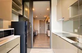 1-dormitorio apartamentos en condominio en Phra Khanong, Tailandia. $182 000