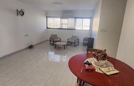 4 dormitorio piso 90 m² en Tel Aviv, Israel. $709 000