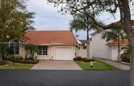 3 dormitorio casa de pueblo 200 m² en West End, Estados Unidos. $639 000