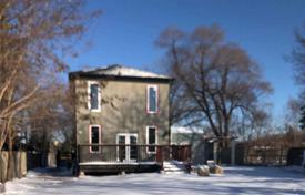 Casa de pueblo en Scarborough, Canadá. C$1 846 000