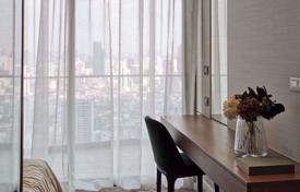2-dormitorio apartamentos en condominio en Bangkok, Tailandia. $3 200  por semana