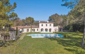 Villa – Mougins, Costa Azul, Francia. 4 600 000 €