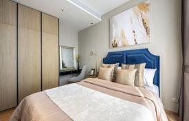 2-dormitorio apartamentos en condominio en Khlong Toei, Tailandia. $762 000