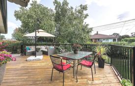 9 dormitorio casa de pueblo en North York, Canadá. C$1 645 000