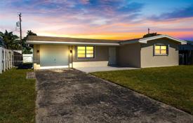 2 dormitorio casa de pueblo 156 m² en Pembroke Pines, Estados Unidos. $525 000