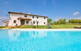 19 dormitorio mansión en Certaldo, Italia. 3 600 000 €