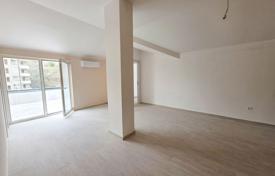 2 dormitorio piso 85 m² en Bečići, Montenegro. 238 000 €