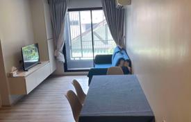 2-dormitorio apartamentos en condominio en Samut Prakan, Tailandia. $115 000