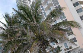 Condominio – Collins Avenue, Miami, Florida,  Estados Unidos. $590 000