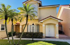 3 dormitorio casa de pueblo 154 m² en West End, Estados Unidos. $490 000
