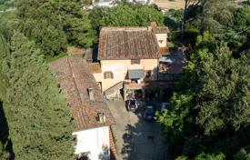 7 dormitorio villa 870 m² en Figline Valdarno, Italia. 1 190 000 €