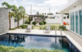 Casa de pueblo – Pattaya, Chonburi, Tailandia. $152 000
