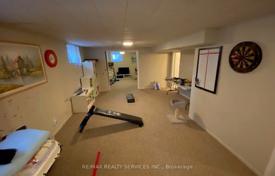 5 dormitorio casa de pueblo en Etobicoke, Canadá. C$1 637 000