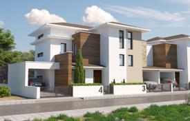 3 dormitorio adosado 137 m² en Larnaca (city), Chipre. 320 000 €