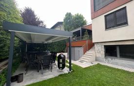 Casa de pueblo – Ljubljana, Eslovenia. 2 600 000 €