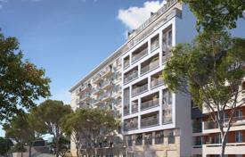 2 dormitorio piso 43 m² en Issy-les-Moulineaux, Francia. 440 000 €