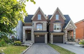 Casa de pueblo – Etobicoke, Toronto, Ontario,  Canadá. C$1 657 000