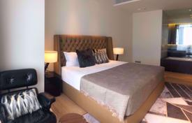 2-dormitorio apartamentos en condominio en Khlong Toei, Tailandia. $3 700  por semana