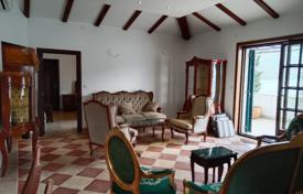 2 dormitorio piso 92 m² en Kotor city, Montenegro. 320 000 €