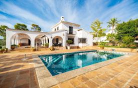 5 dormitorio chalet 266 m² en Moraira, España. 1 699 000 €