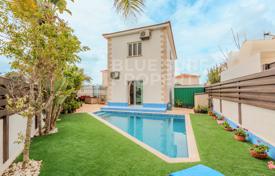3 dormitorio villa en Frenaros, Chipre. 255 000 €