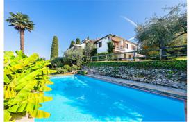 Villa – Sirmione, Lombardía, Italia. 7 390 000 €