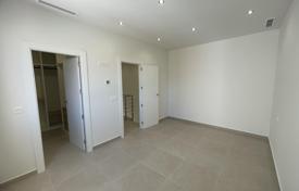3 dormitorio villa 134 m² en Almoradi, España. 360 000 €