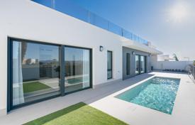 3 dormitorio villa 141 m² en Torrevieja, España. 585 000 €