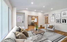 9 dormitorio casa de pueblo en North York, Canadá. C$1 902 000