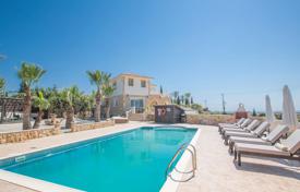 Villa – Protaras, Famagusta, Chipre. 3 700 €  por semana