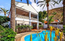 5 dormitorio villa 251 m² en Los Cristianos, España. 1 790 000 €