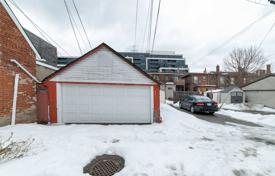 Casa de pueblo – Dupont Street, Old Toronto, Toronto,  Ontario,   Canadá. C$1 205 000