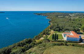 6 dormitorio casa de pueblo 680 m² en Vrsar, Croacia. Price on request
